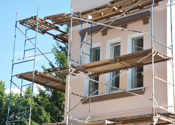 Rehabilitación de fachada Construcciones y Reformas Sanframur